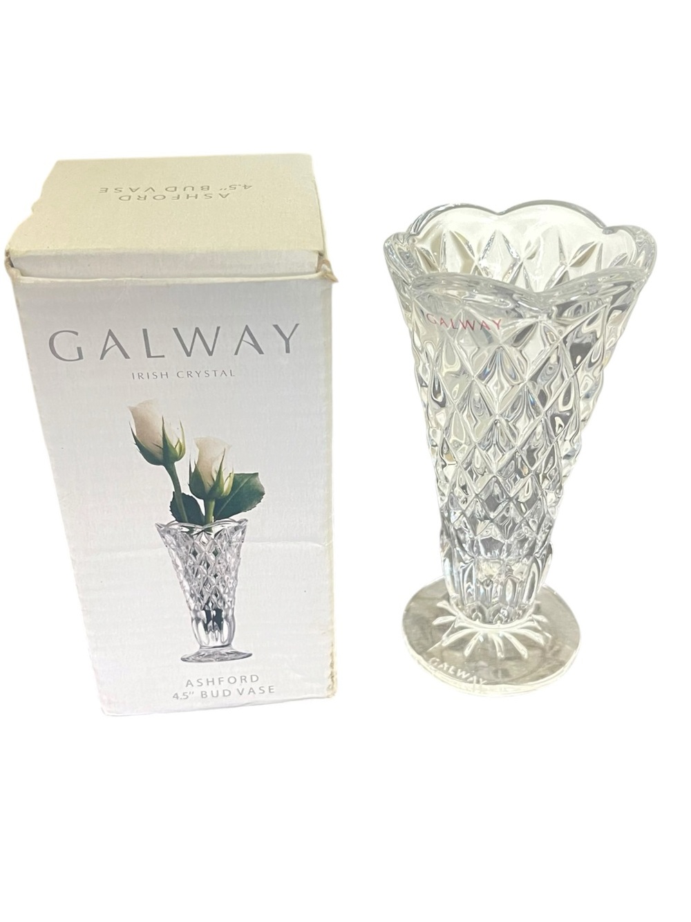 Ashford Clear Crystal Bud Vase - Elegant Diamond Cut